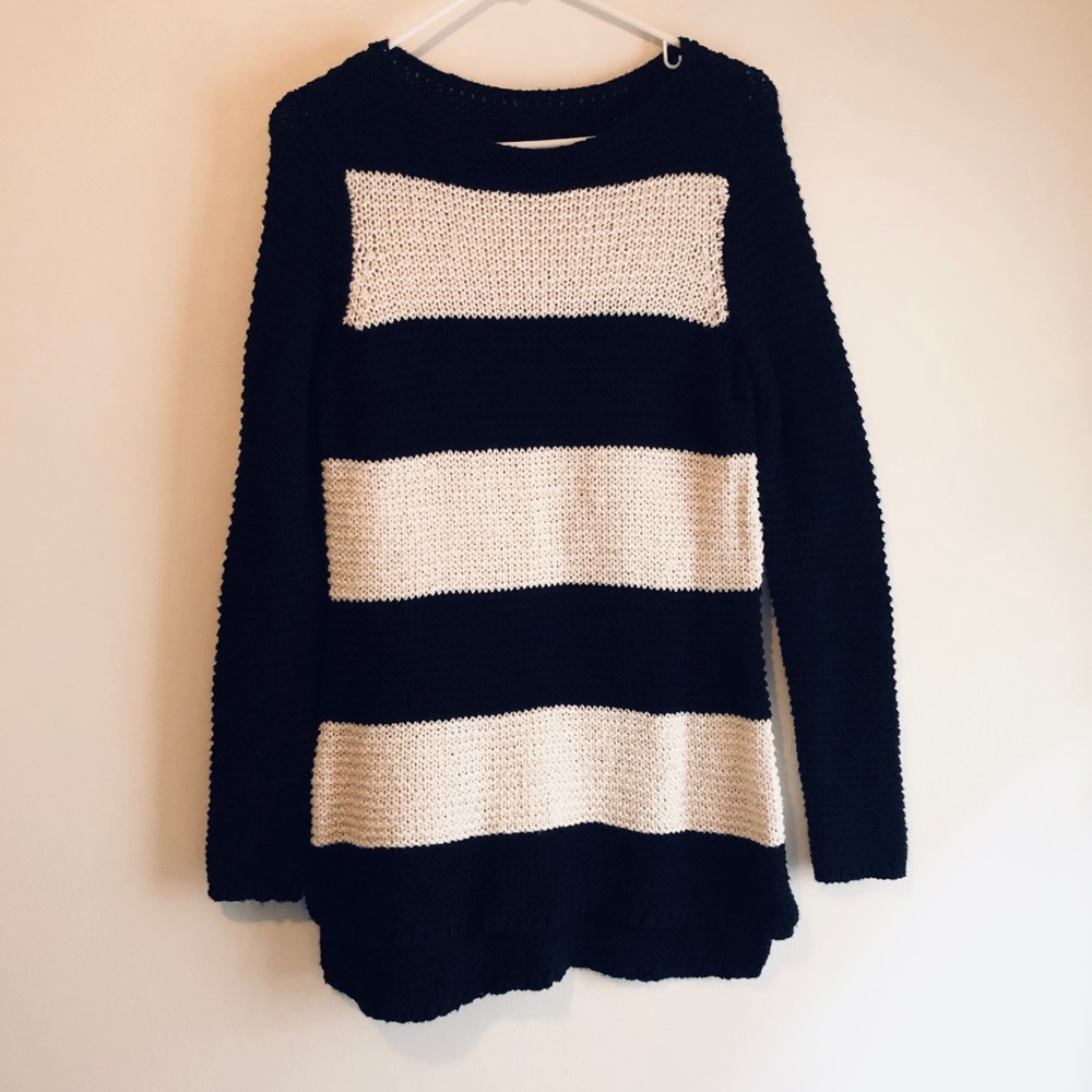 ❤️ Chico’s Color - Block Pullover Sweater